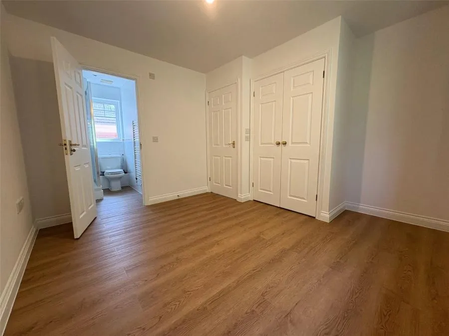 Marrow Meade, Fleet, GU51, photo 10