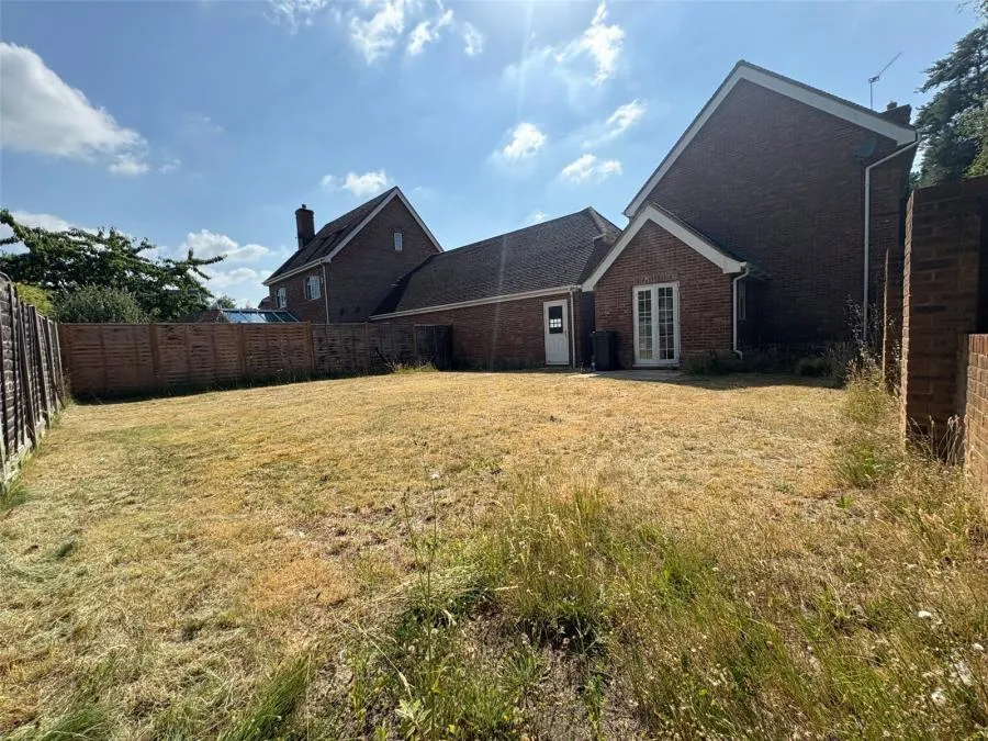 Marrow Meade, Fleet, GU51, photo 12