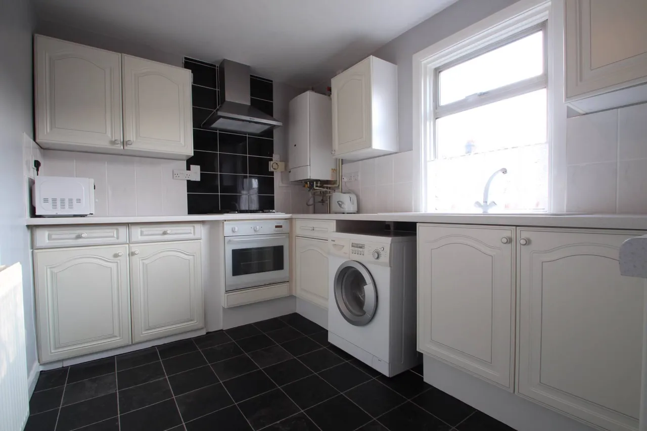 Howard Road, Dartford, photo 3
