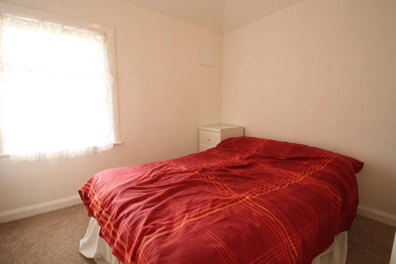 Howard Road, Dartford, photo 8