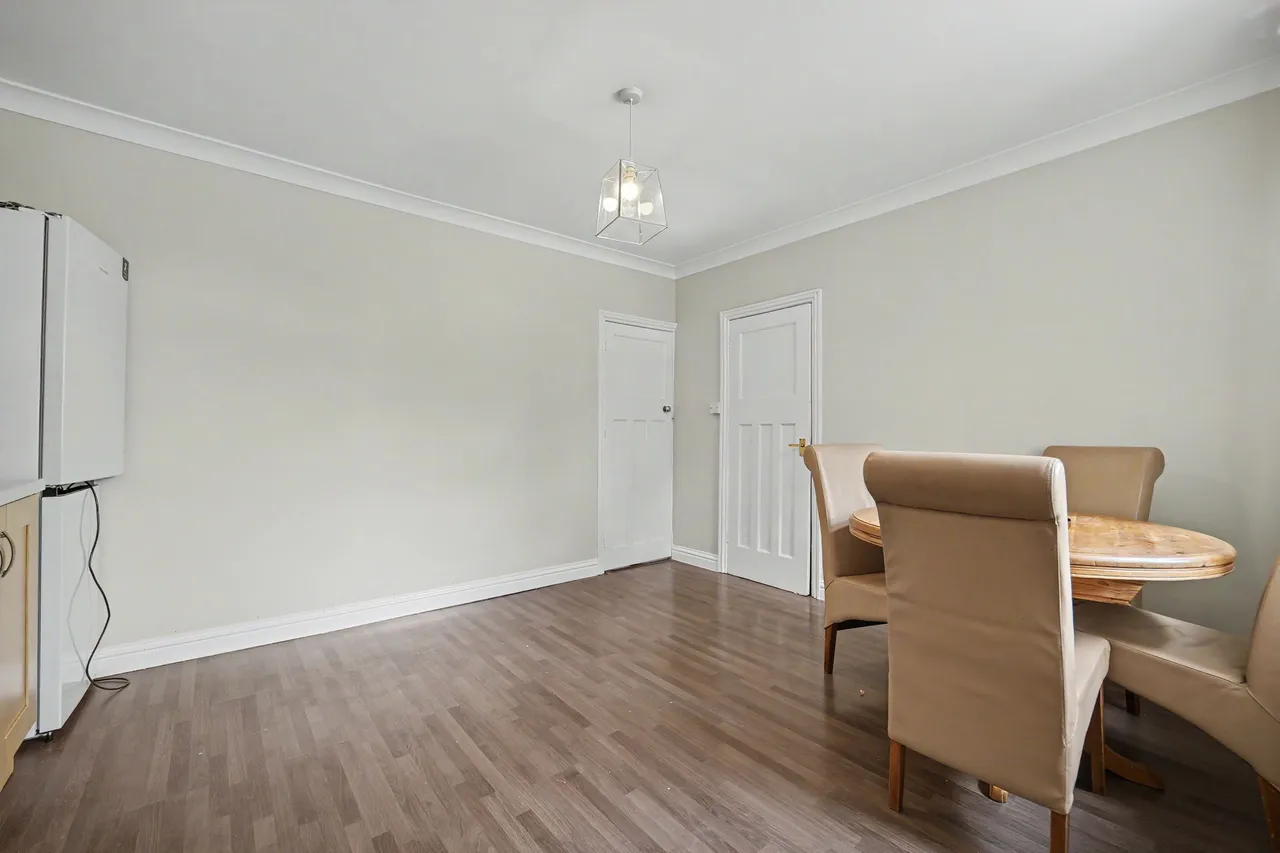 Arbury Avenue, Bedworth, CV12, photo 6