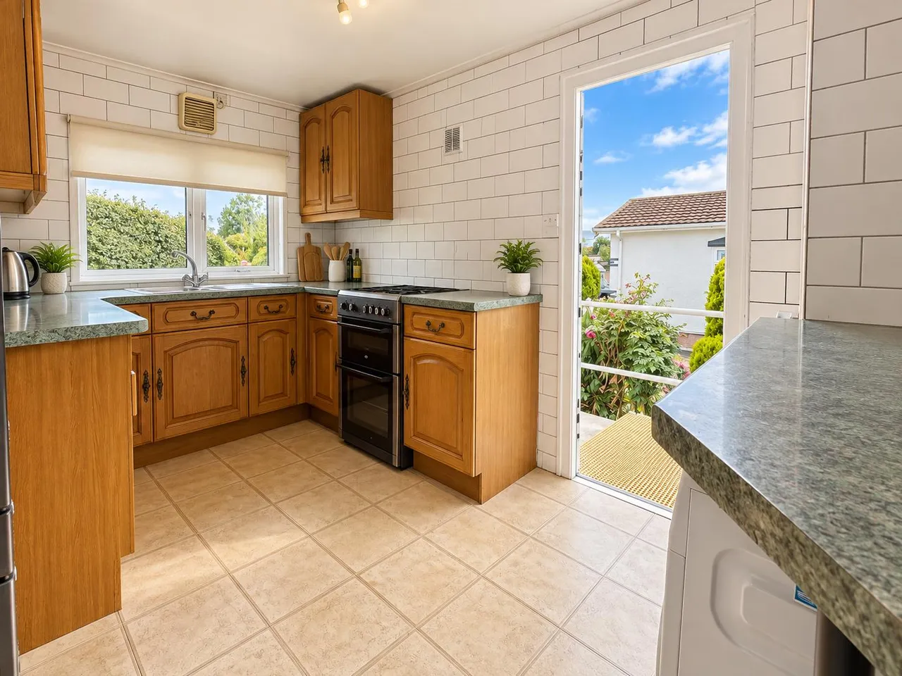 Woodlands Park, Bristol, BS32, photo 4