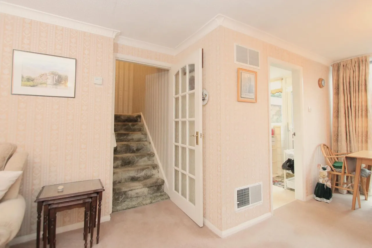 Redhill Close, Oldswinford, Stourbridge, photo 7