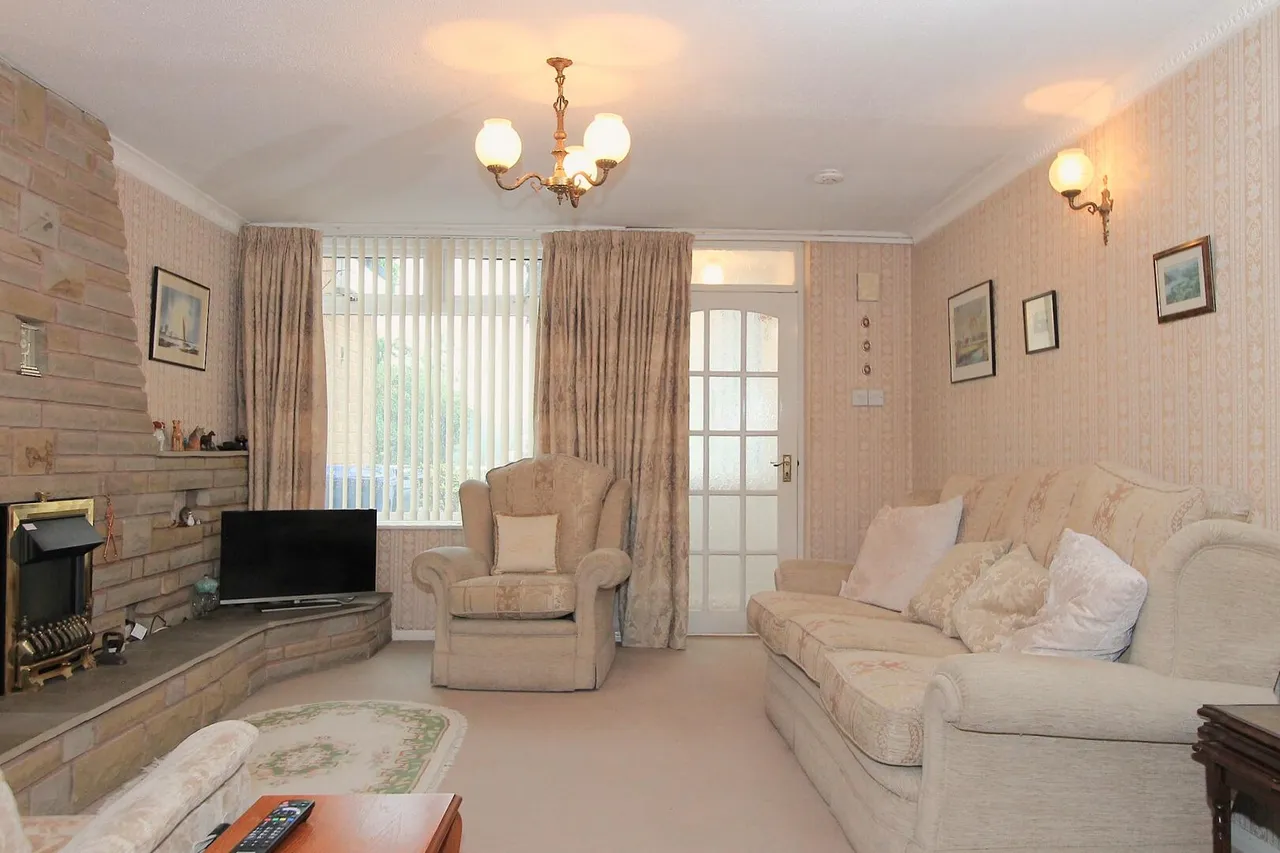 Redhill Close, Oldswinford, Stourbridge, photo 5