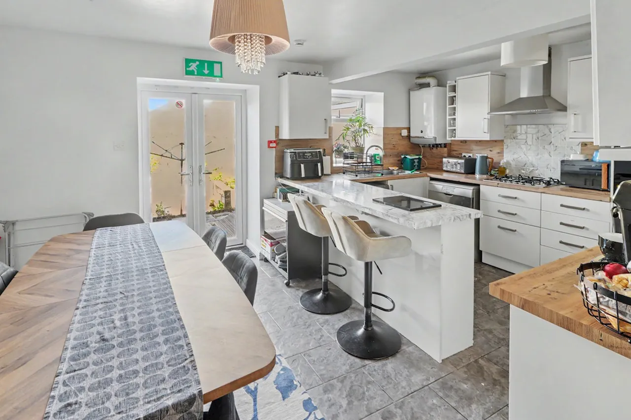 Wood Road, Pontypridd, photo 12