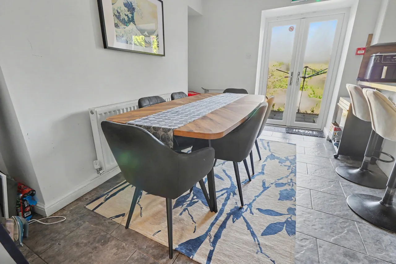 Wood Road, Pontypridd, photo 13