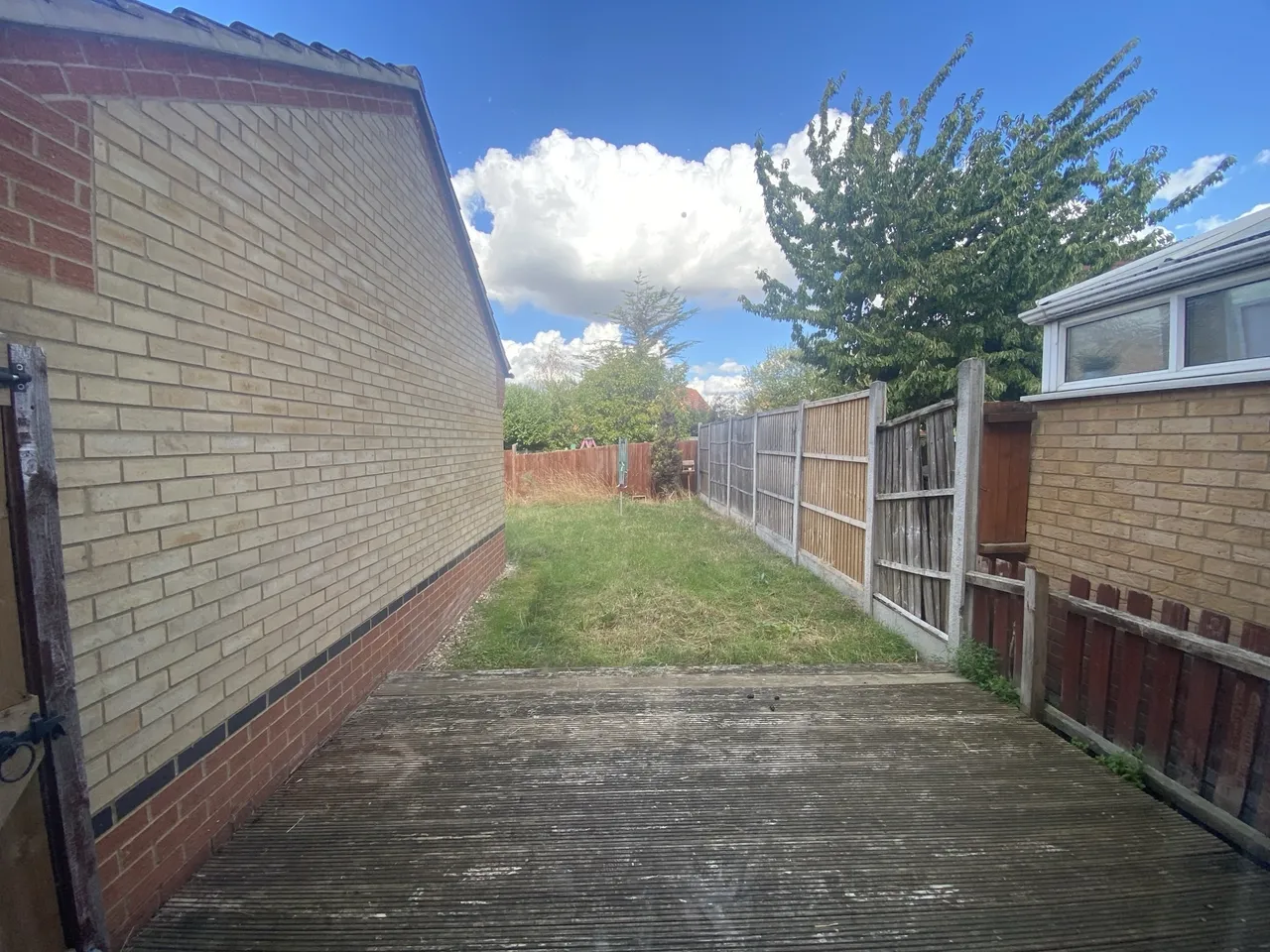 Swiftsure Road, Chafford Hundred, RM16, photo 9