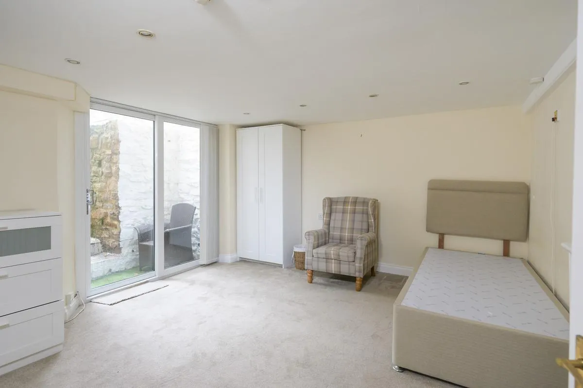 Princes Road, Clevedon, BS21, photo 18