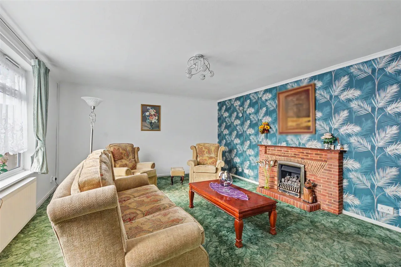 Helen Close, Beeston, NG9, photo 8