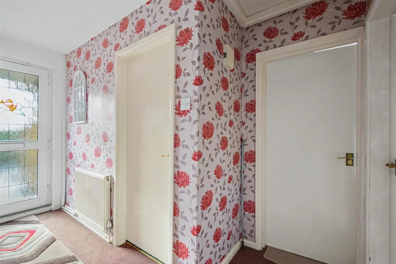 Helen Close, Beeston, NG9, photo 6