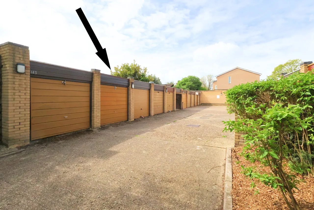 Coverdale Gardens, Croydon, Croydon, CR0 5LS, photo 15