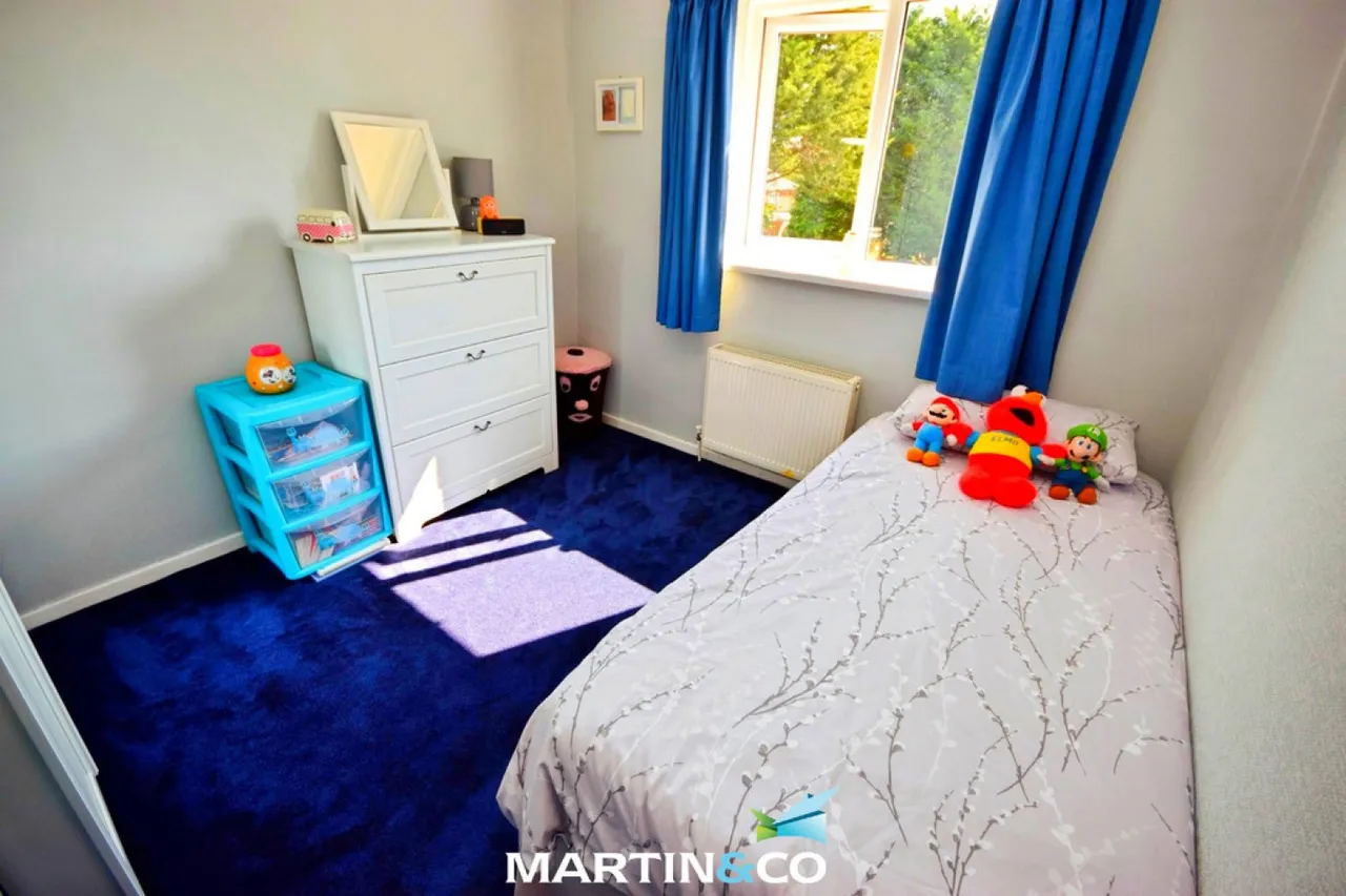 Hobs Moat Road, Solihull, photo 10