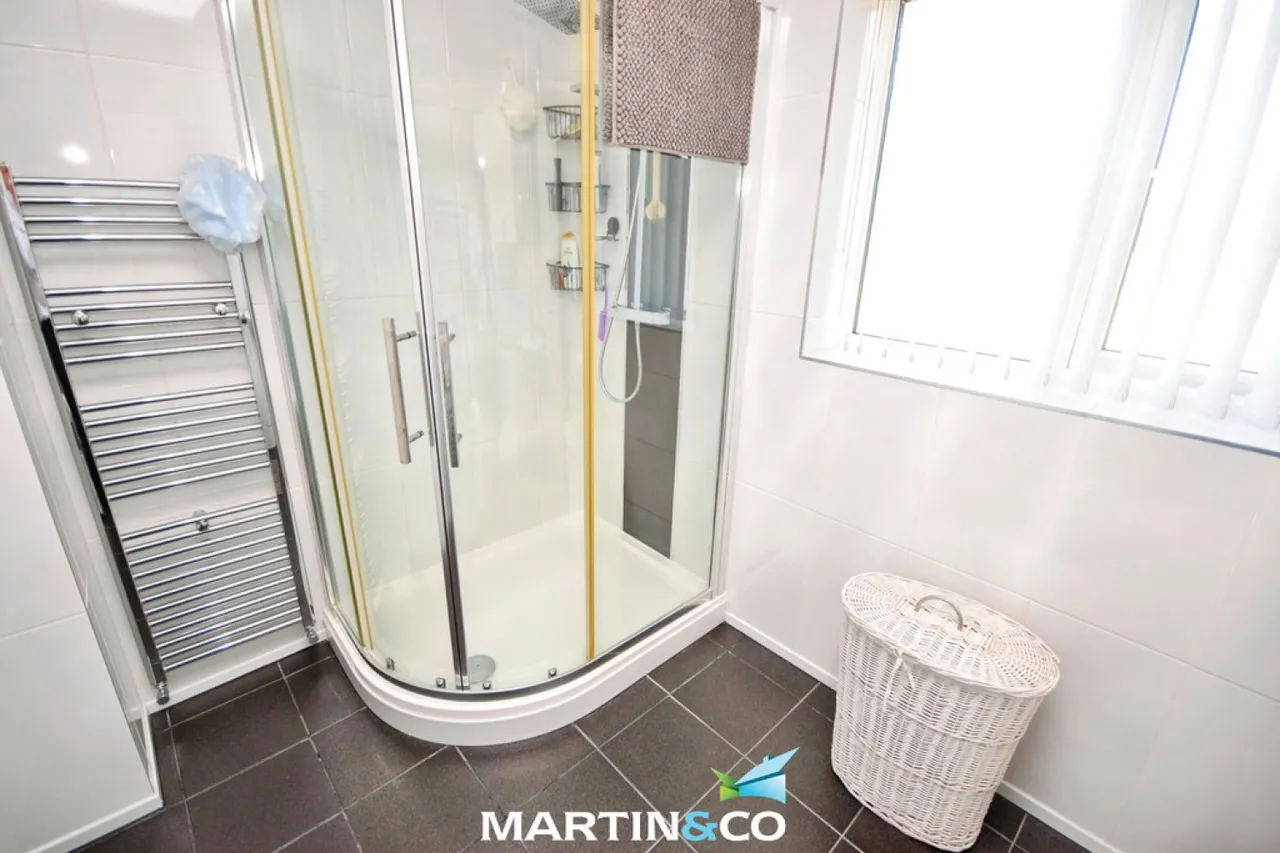 Hobs Moat Road, Solihull, photo 12