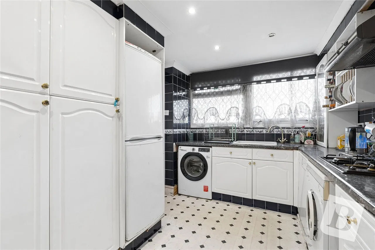 Stevenson Way, Wickford, SS12, photo 9