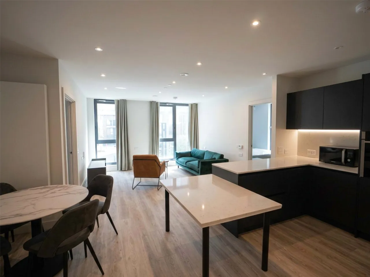 Boulevard Place, Hove, BN3 7RX, photo 2