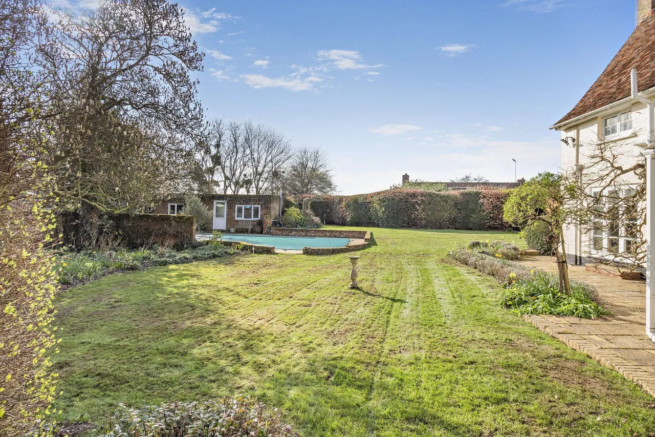 Dedham Road, Stratford St. Mary, CO7, photo 15