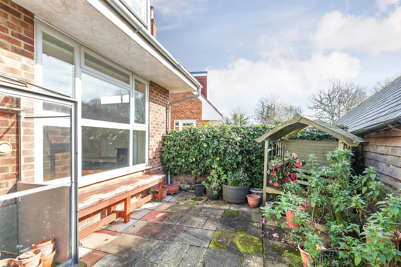 Rectory Close, Ockley, RH5, photo 4
