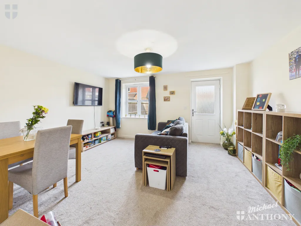 Ravel Lane, Aylesbury, HP21 9GR, photo 3