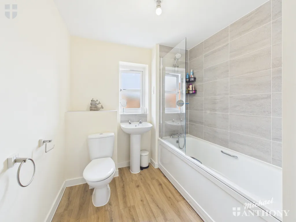 Ravel Lane, Aylesbury, HP21 9GR, photo 7