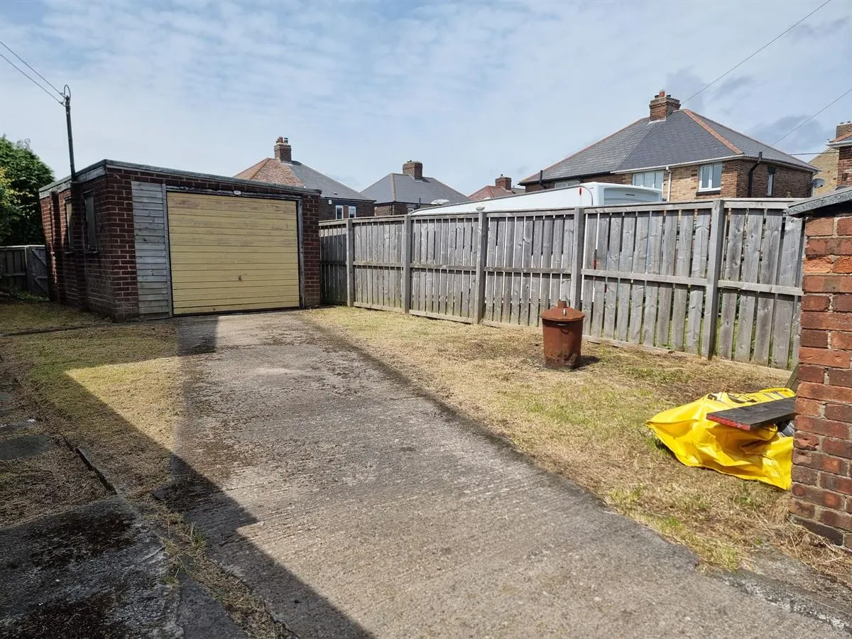 Avondale Road, Consett, photo 8