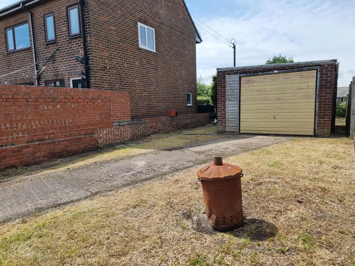 Avondale Road, Consett, photo 9
