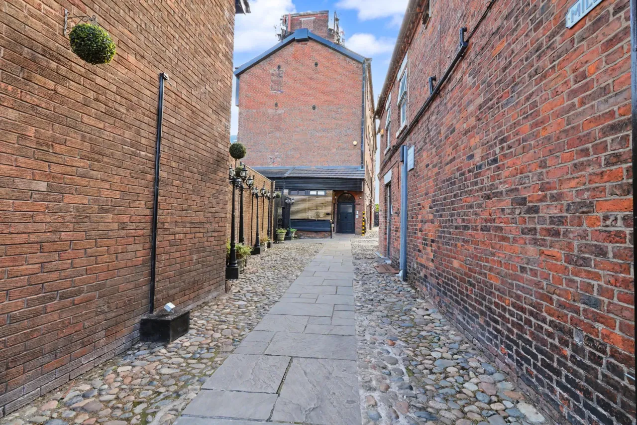 High Street, Sandbach, photo 2