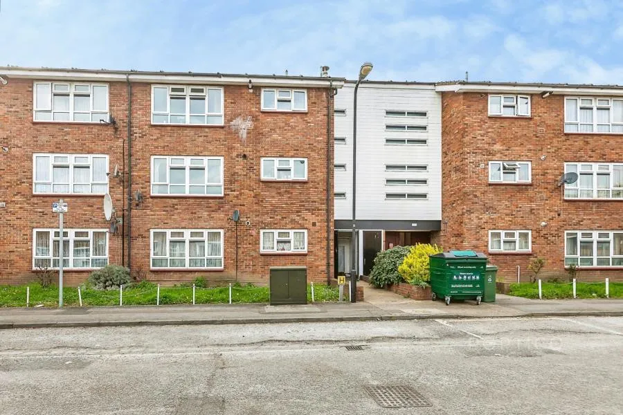 1 bed flat to rent, Arkley Road, London, E17