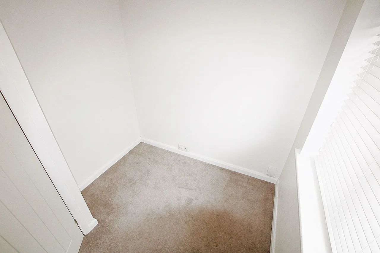 Baron Close, Woolston, Warrington, Warrington, WA1 4EU, photo 14