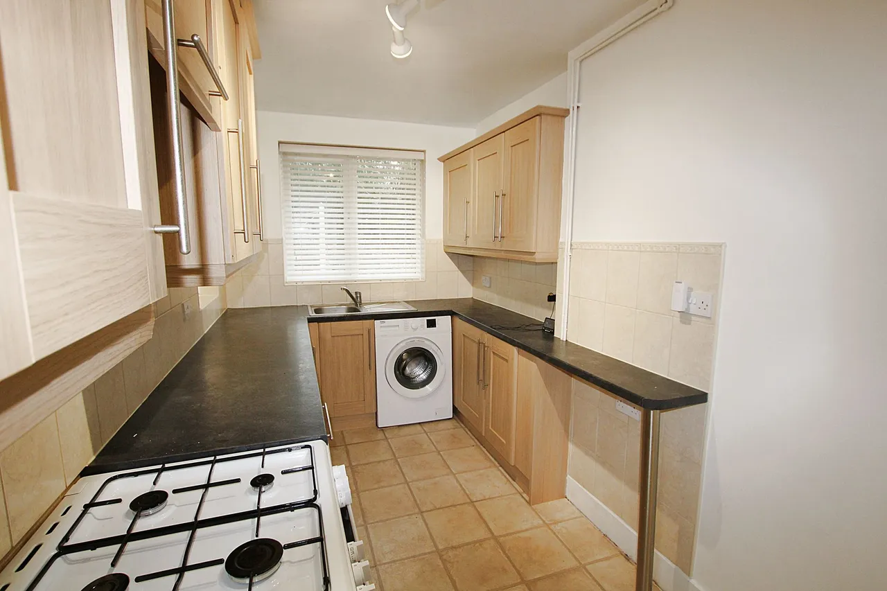 Baron Close, Woolston, Warrington, Warrington, WA1 4EU, photo 8