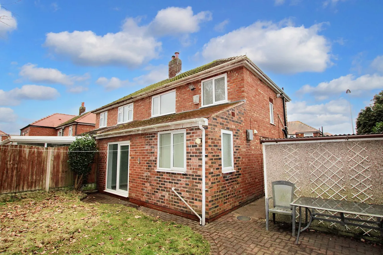 Baron Close, Woolston, Warrington, Warrington, WA1 4EU, photo 18