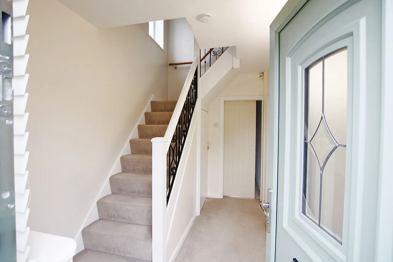 Baron Close, Woolston, Warrington, Warrington, WA1 4EU, photo 2