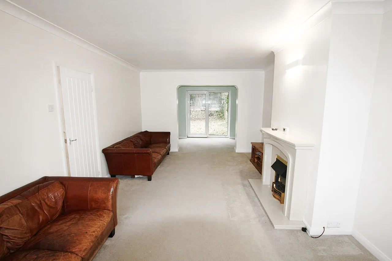 Baron Close, Woolston, Warrington, Warrington, WA1 4EU, photo 3