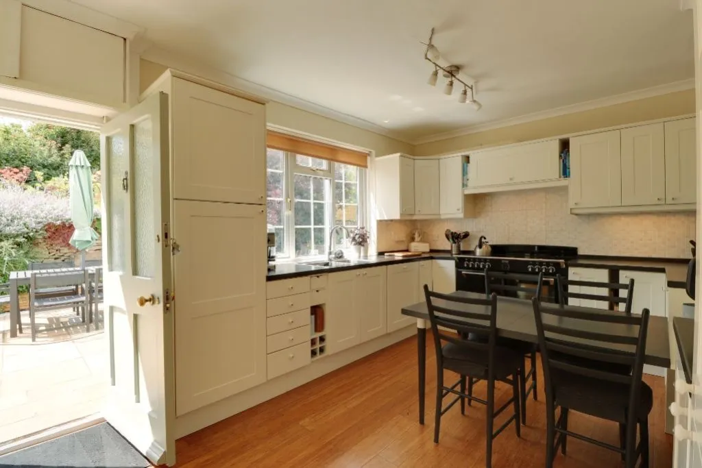 Colsterworth Road, Skillington, NG33, photo 5