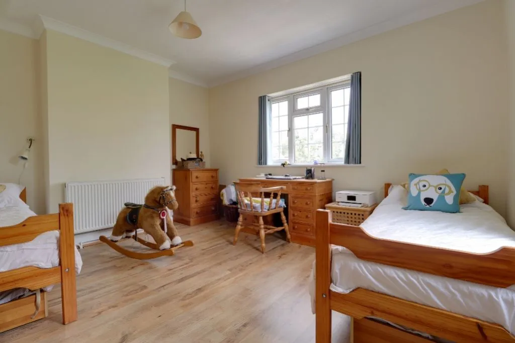 Colsterworth Road, Skillington, NG33, photo 17