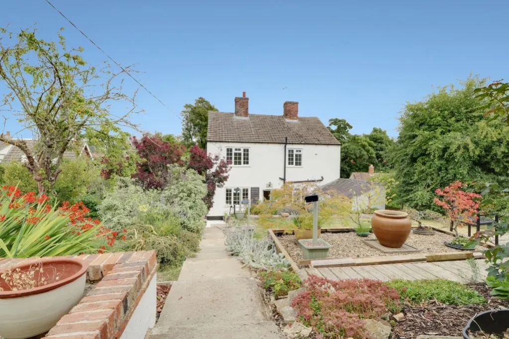 3 bed house for sale, Colsterworth Road, Skillington, NG33