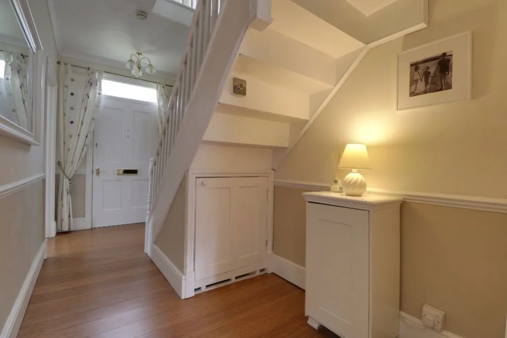 Colsterworth Road, Skillington, NG33, photo 11