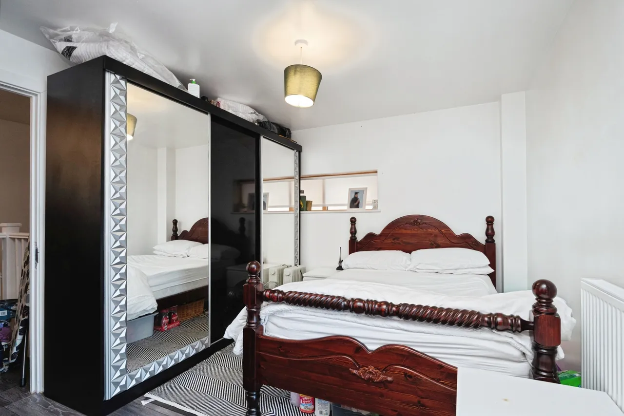 Blackwall Way, London, E14, photo 19