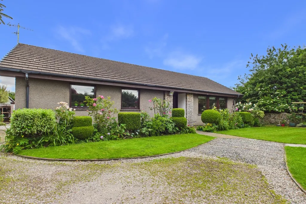 Main Street, Levens, photo 17