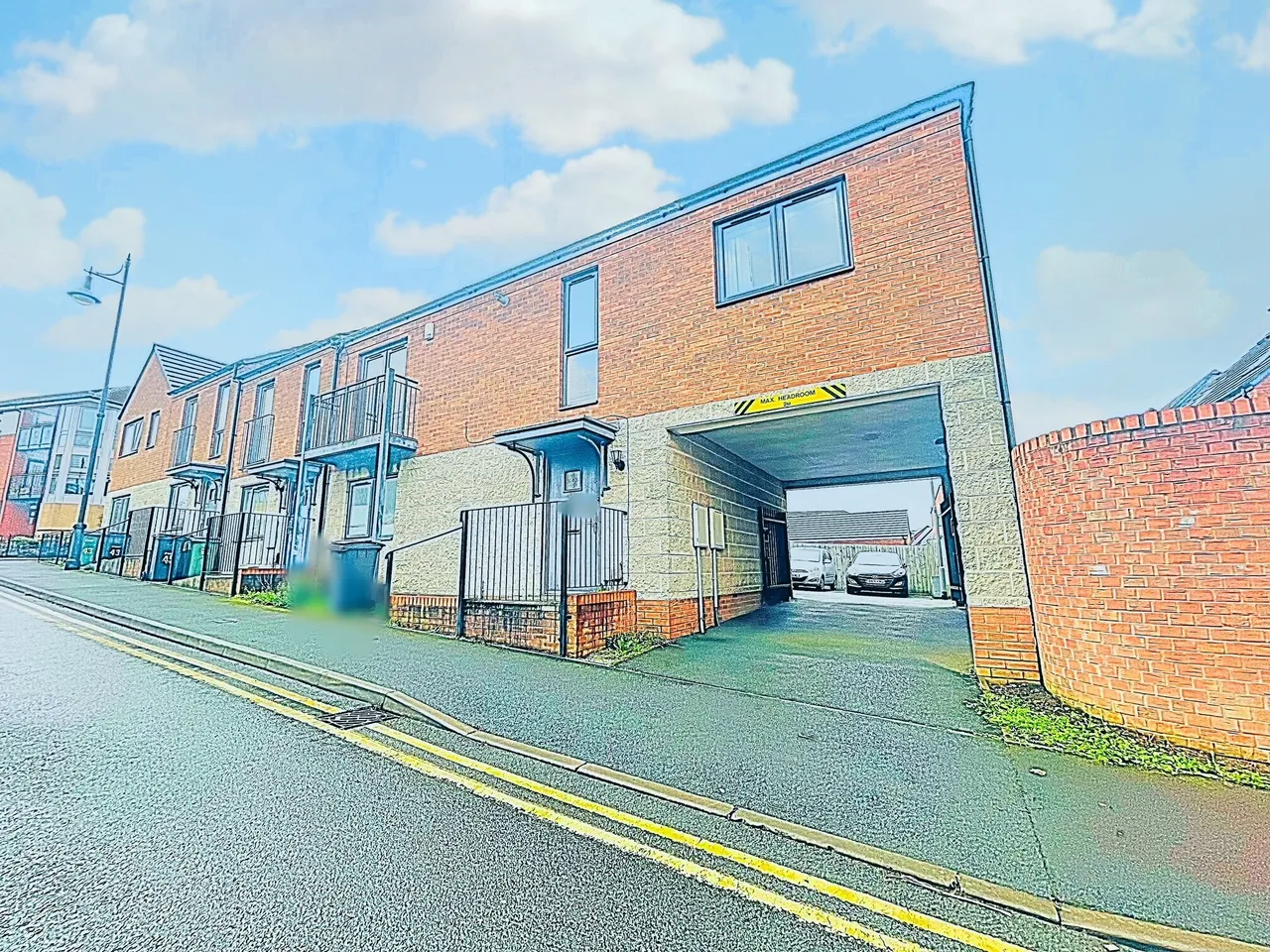 2 bed property to rent — Charity Bick Way, West Bromwich, B70