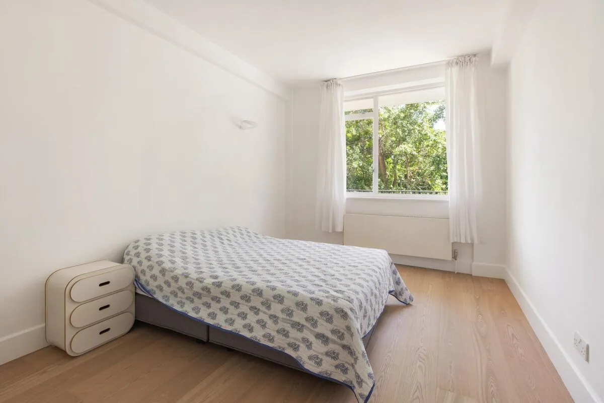 Airlie Gardens, London, W8, photo 13