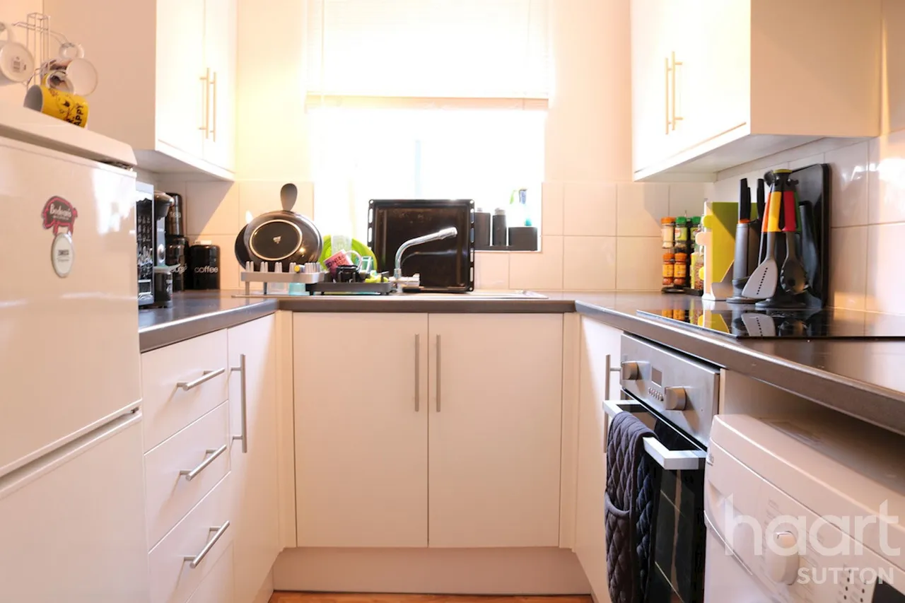 Edwina Court, SM1, photo 8