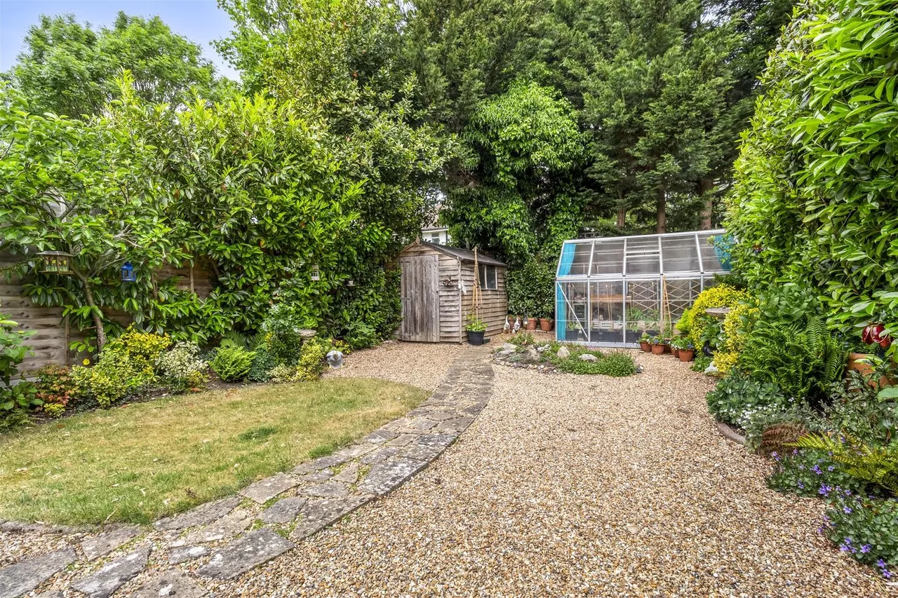 Offington Avenue, Worthing, photo 8
