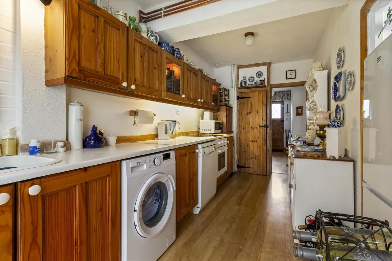 Offington Avenue, Worthing, photo 6