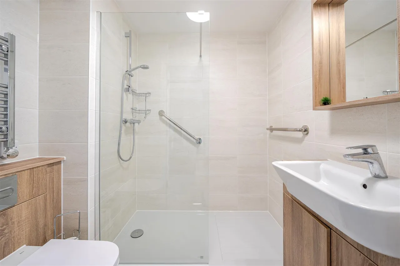 Ryland Drive, Witham, CM8, photo 11