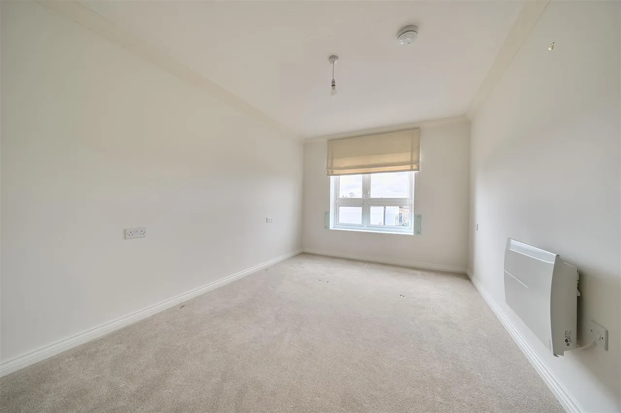 Ryland Drive, Witham, CM8, photo 13