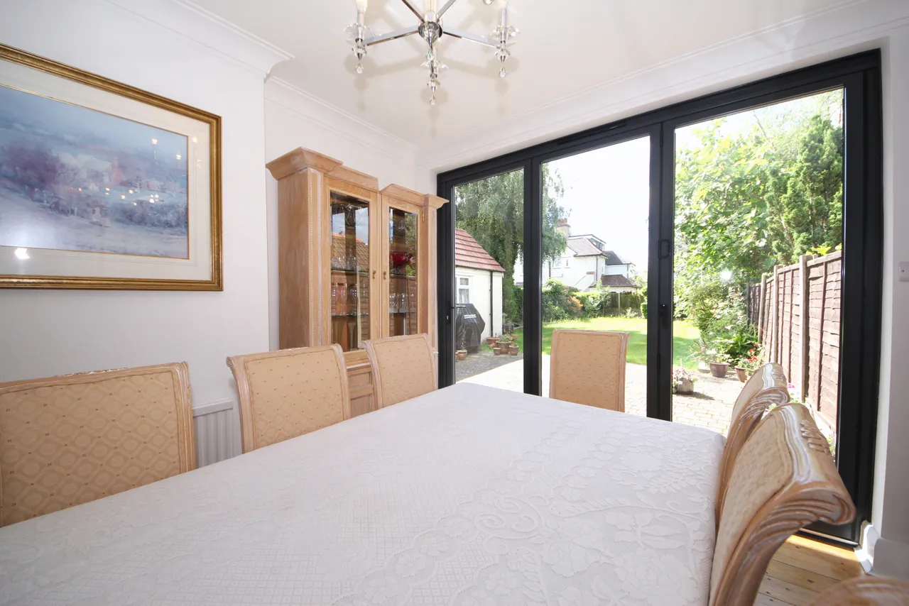 Ridge Avenue, Winchmore Hill N21, photo 15
