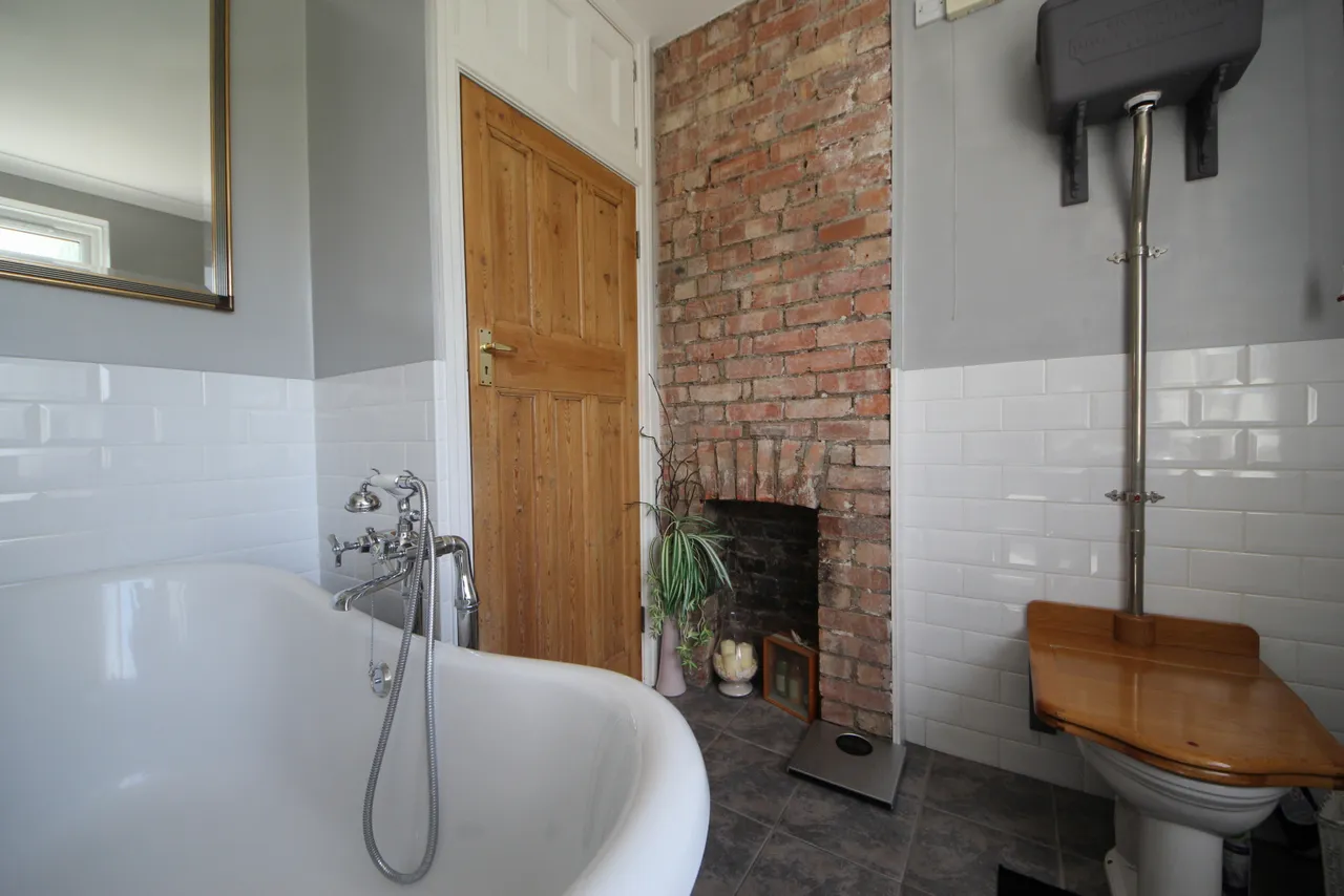 Ridge Avenue, Winchmore Hill N21, photo 5