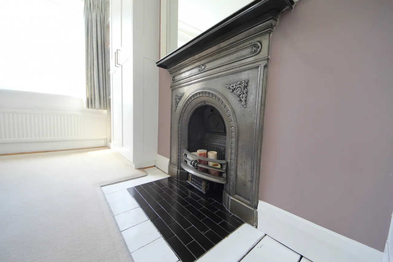 Ridge Avenue, Winchmore Hill N21, photo 3