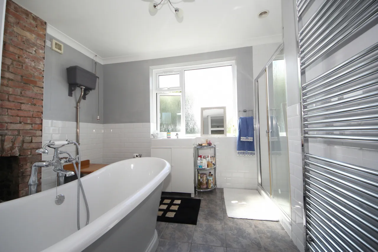 Ridge Avenue, Winchmore Hill N21, photo 4