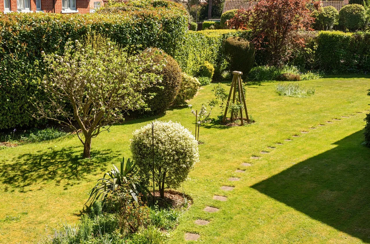 The Drive, Summersdale Court, PO19, photo 21